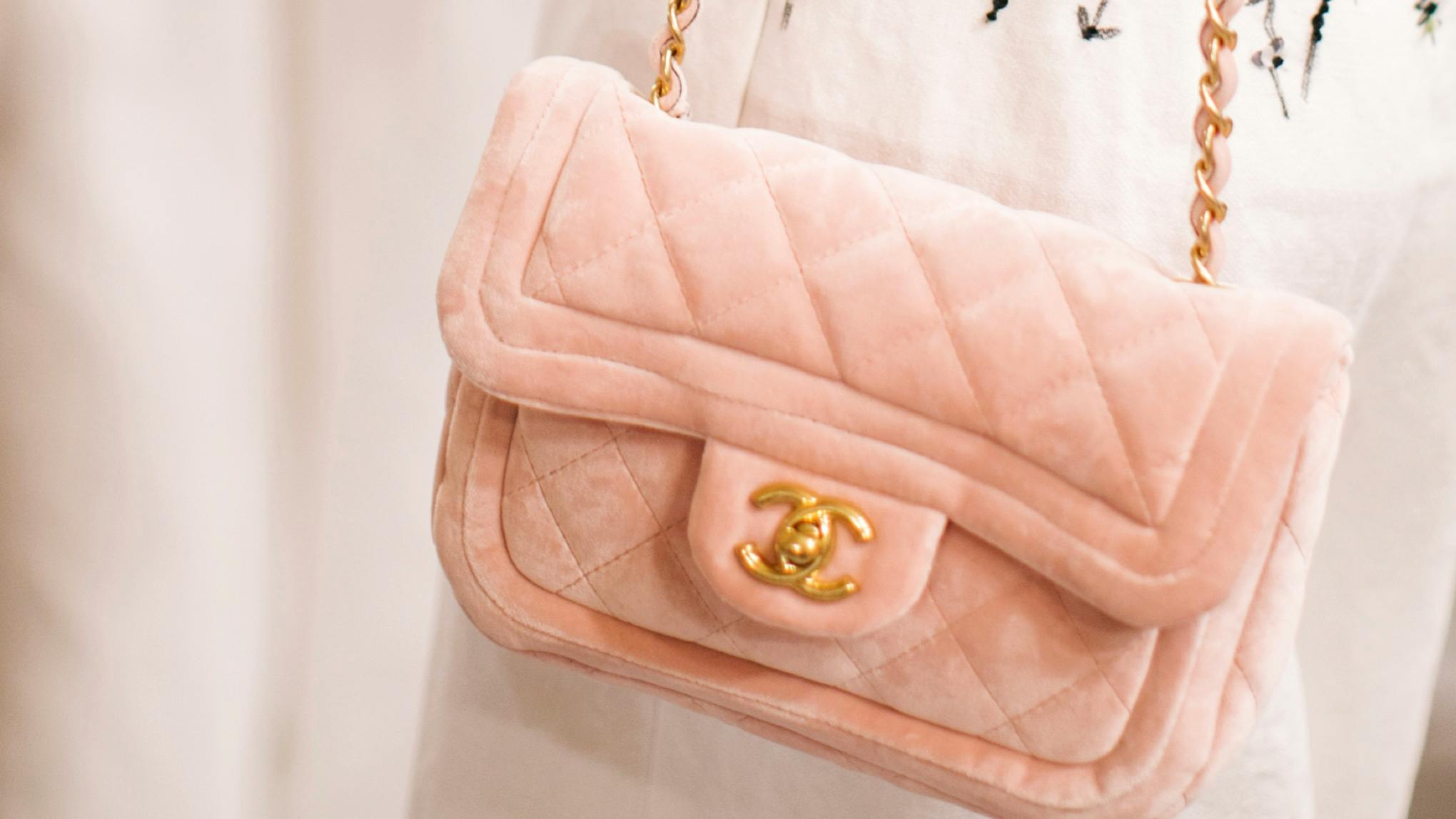Accessories from the CHANEL Cruise 2021/22 collection