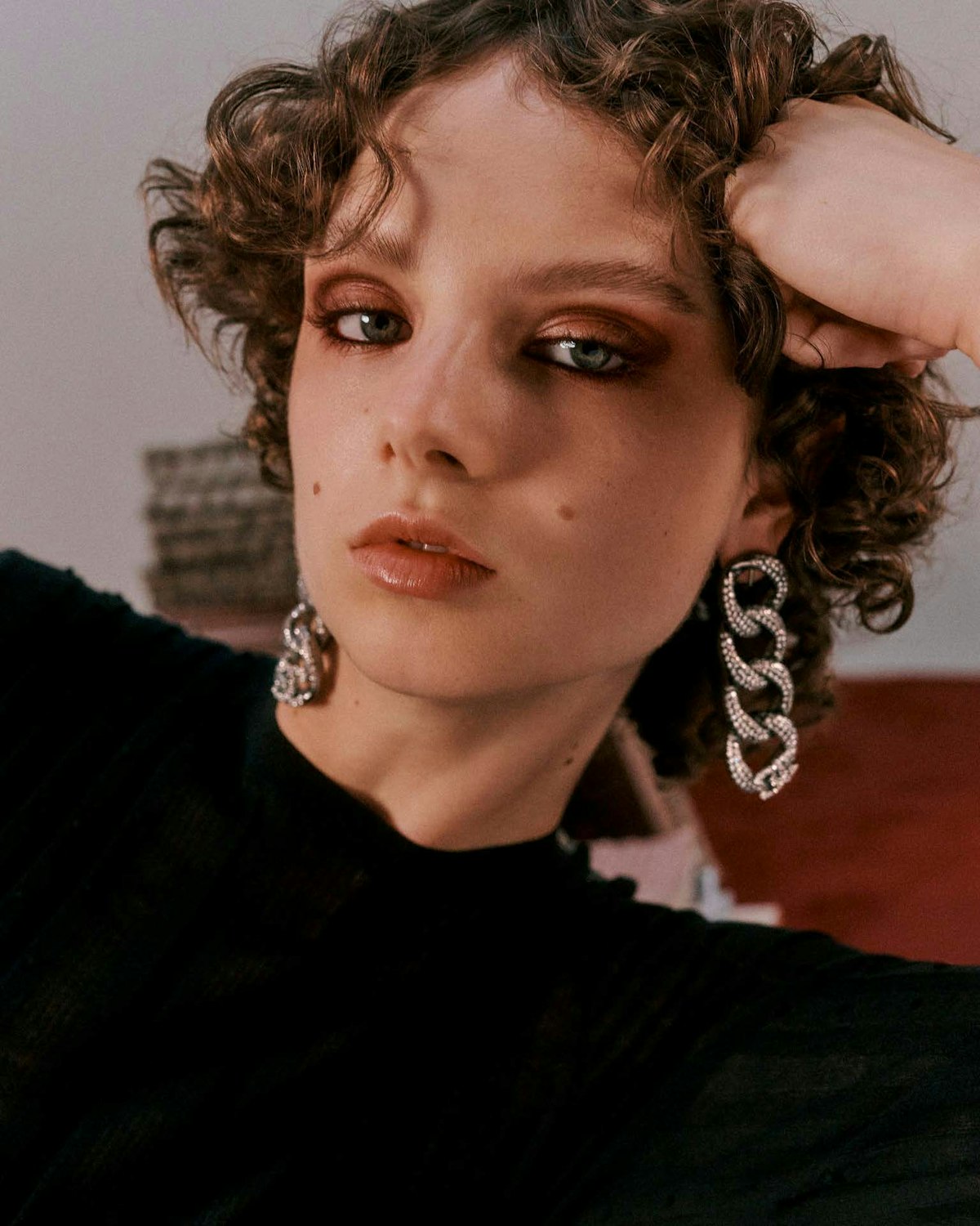 Dress Your Eyes in Tweed