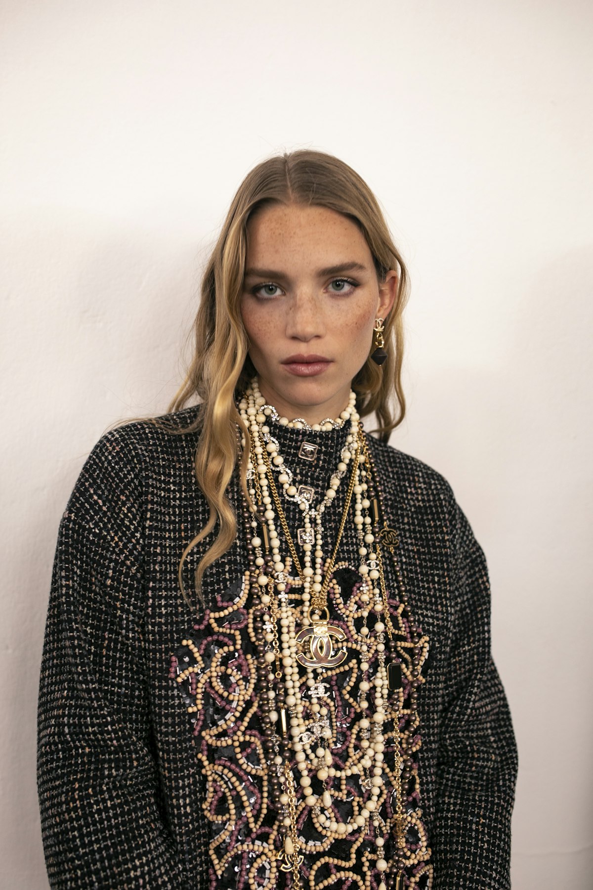 Backstage, Beauty & Details of the CHANEL 2022/23 Métiers d'art Show