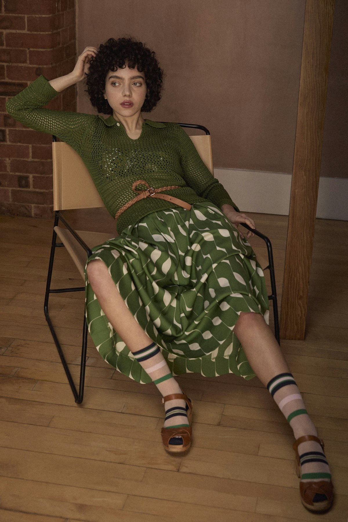 MID CENTURY GIRL