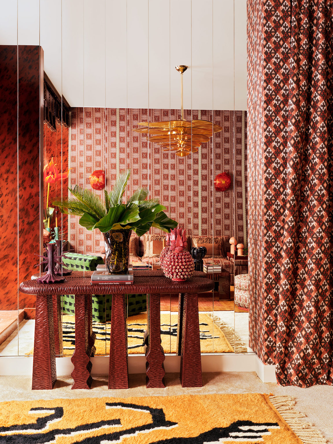 アート・デザイン・音楽 MODERNE FASHONING THE FRENCH INTERIOR 739411.jpg?imageId=739411&x=0&