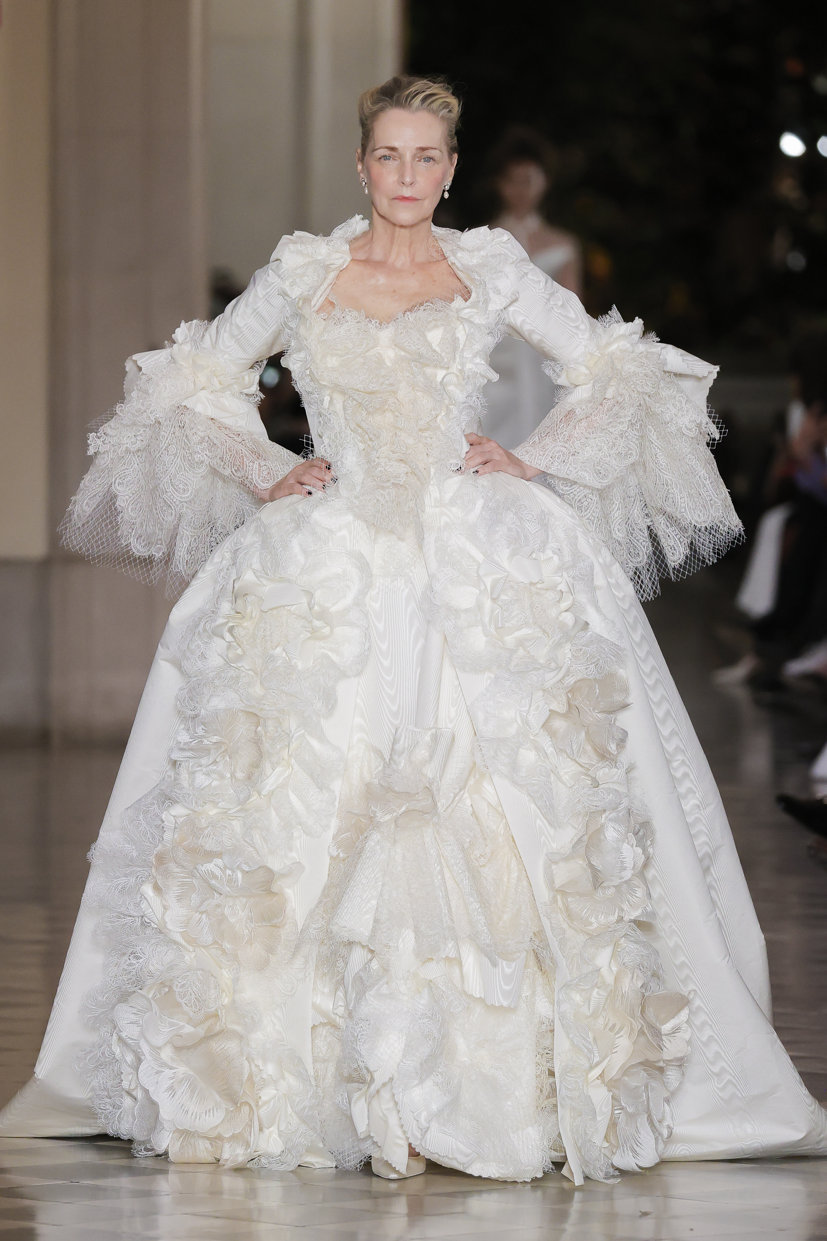 Vivienne Westwood 2026SS フラワーオーブチュールドレス Punk goes to the wedding: Vivienne Westwood Bridal 2026