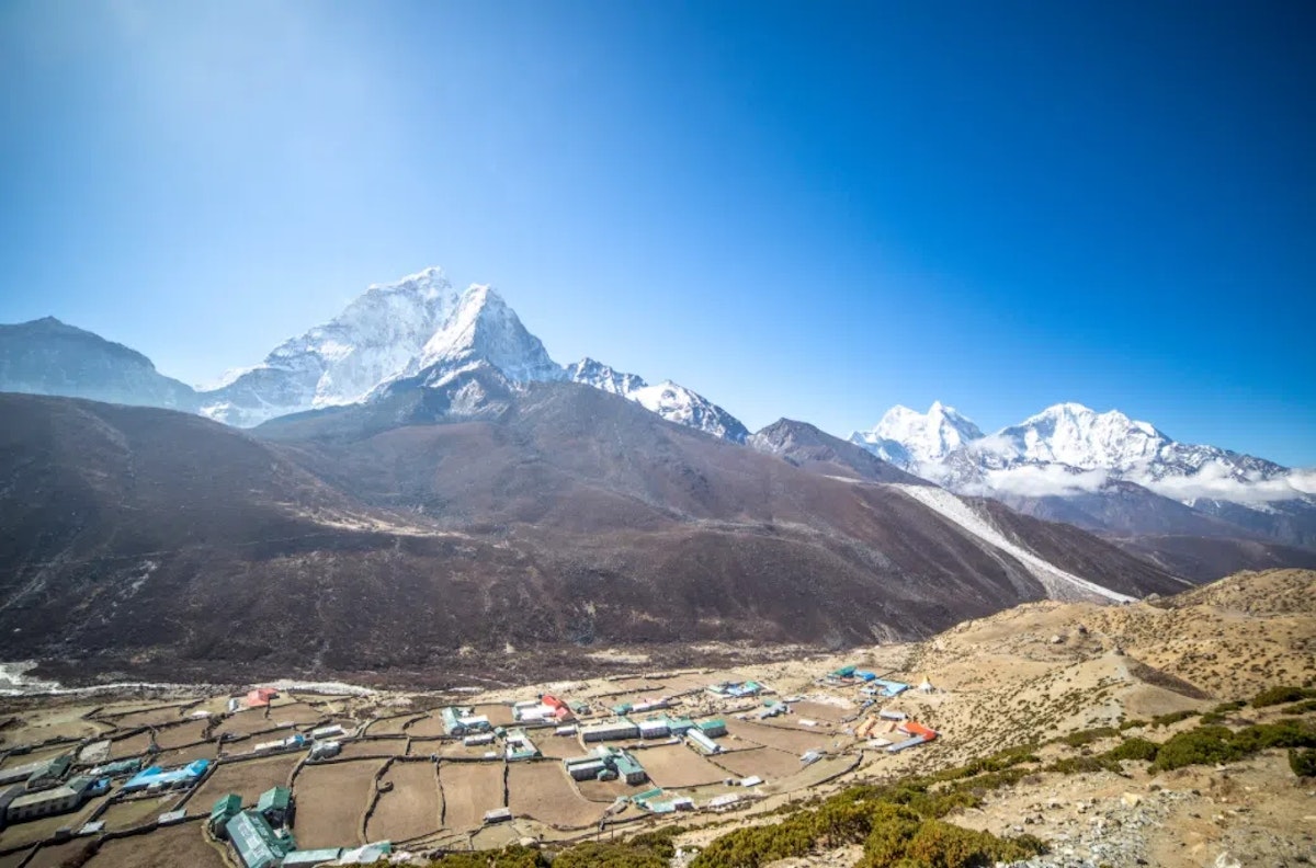 Dingboche acclimitization 16k; Ama Dablam in the back