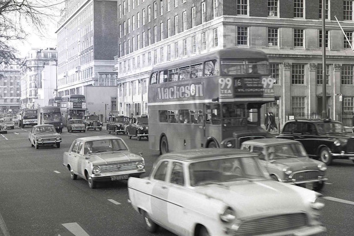 Park Lane Showroom Opened 