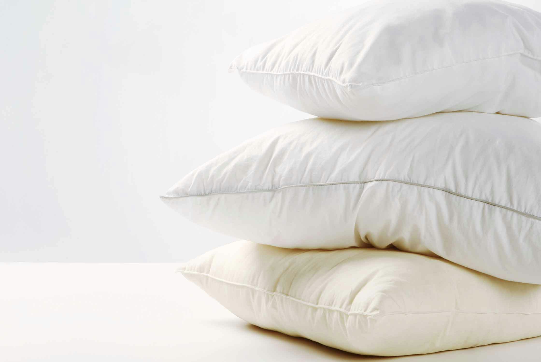Why Do Pillows Turn Yellow? Tips on Washing