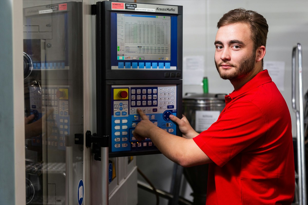 Machine Plant Operator Specialising in Metal Technology