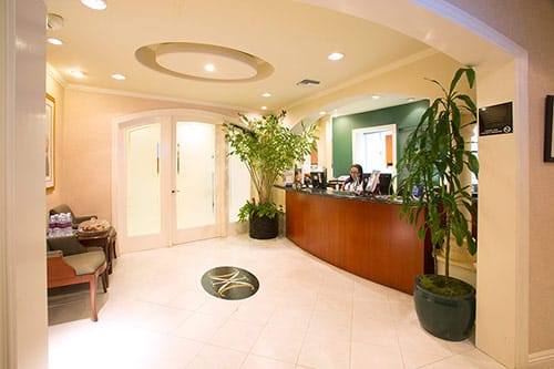 Dr. Maddahi's Beverly Hills dentist office: reception