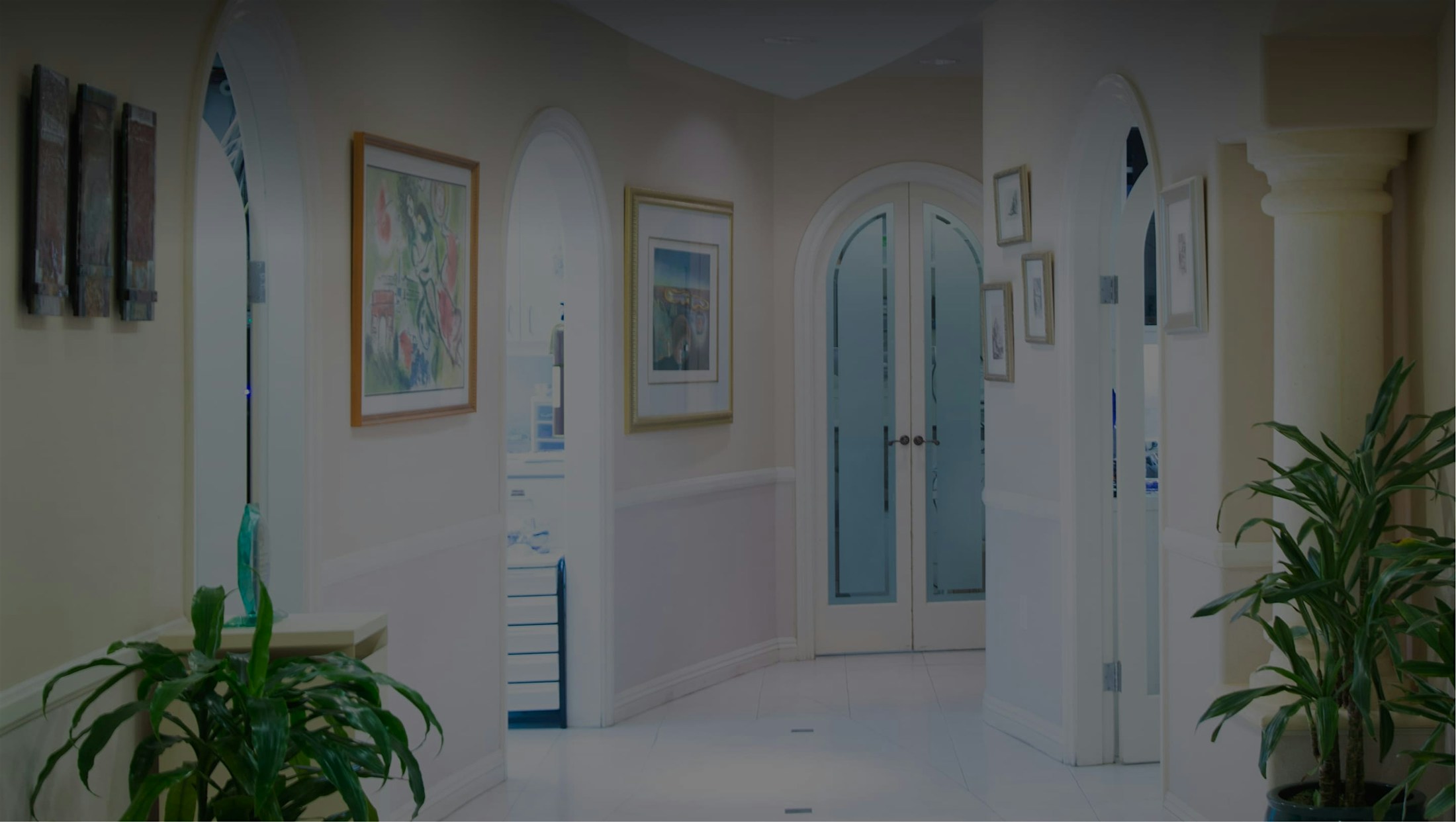 Hallyway of Dr. Maddahi's office.