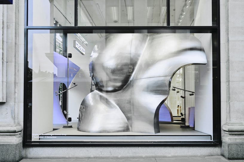 The Body Space: a multi-sensory pop-up store for Mugler