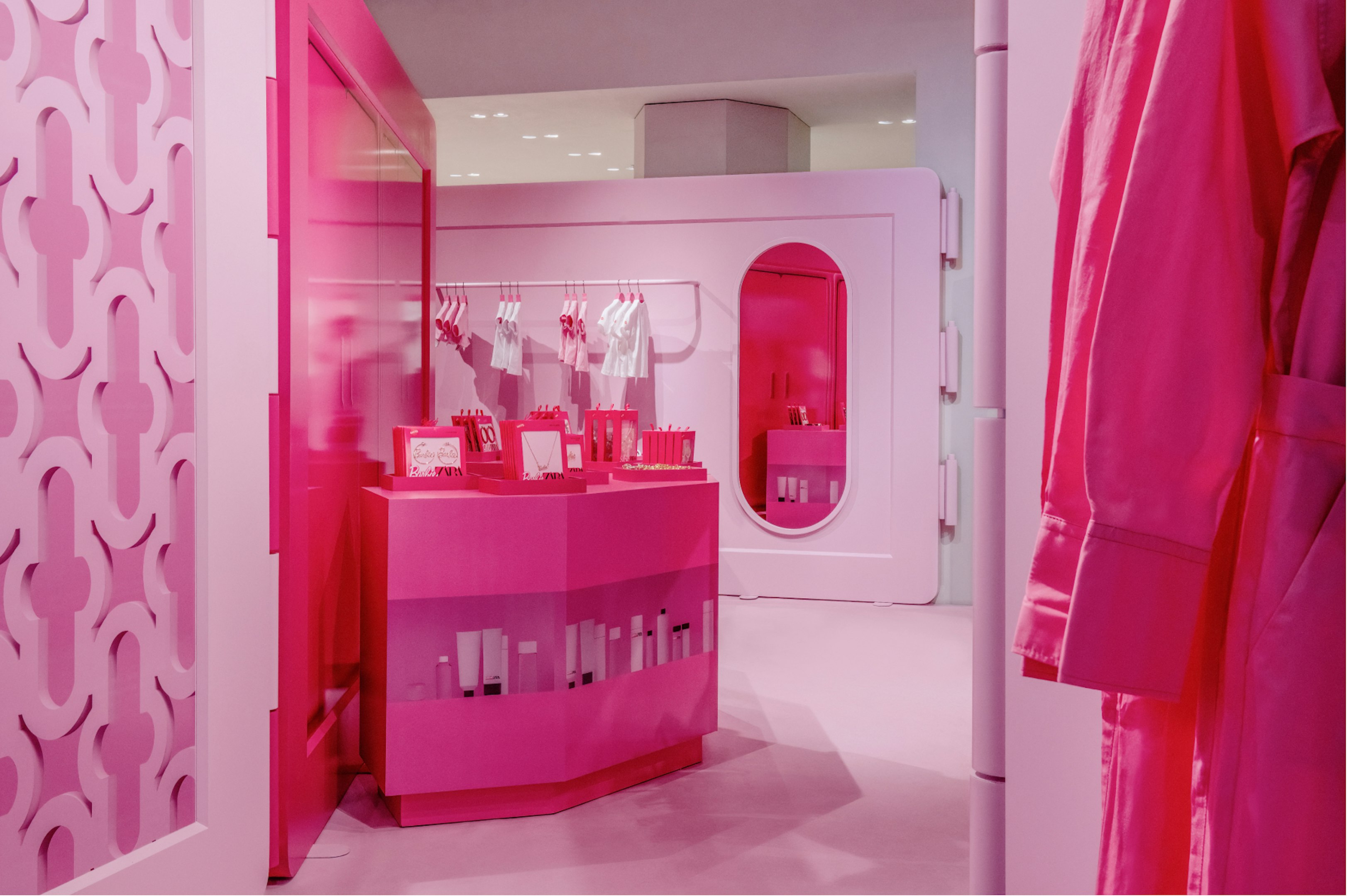 An Immersive Barbieland for Zara - Random Studio