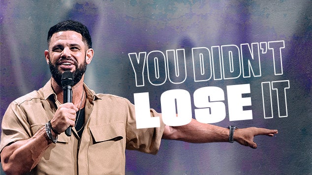 Pastor Steven Furtick preaching "You Didn’t Lose It" at Elevation Church Pastor Steven Furtick preaching "You Didn’t Lose It" at Elevation Church