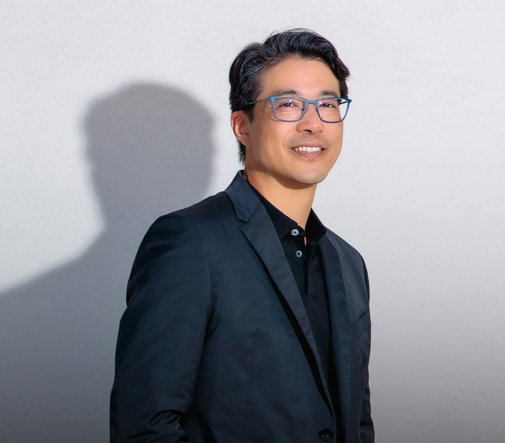 headshot of Dr. Jerome Liu