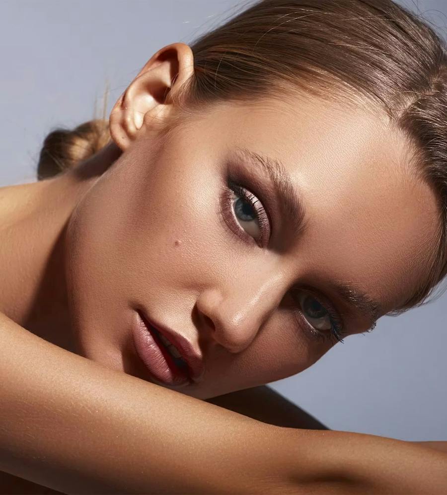 close up of woman face
