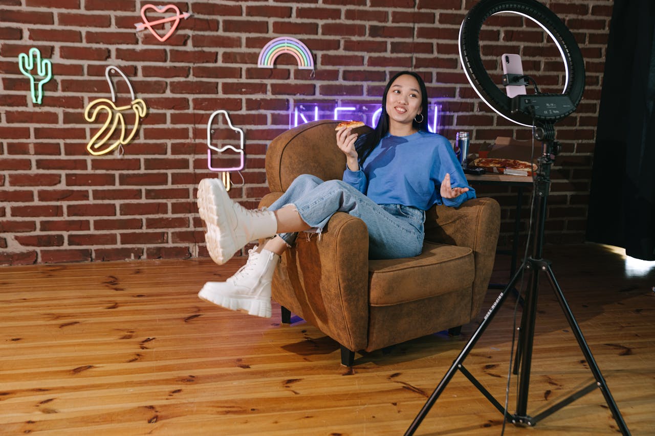best merch stores for youtubers, youtuber merch sites