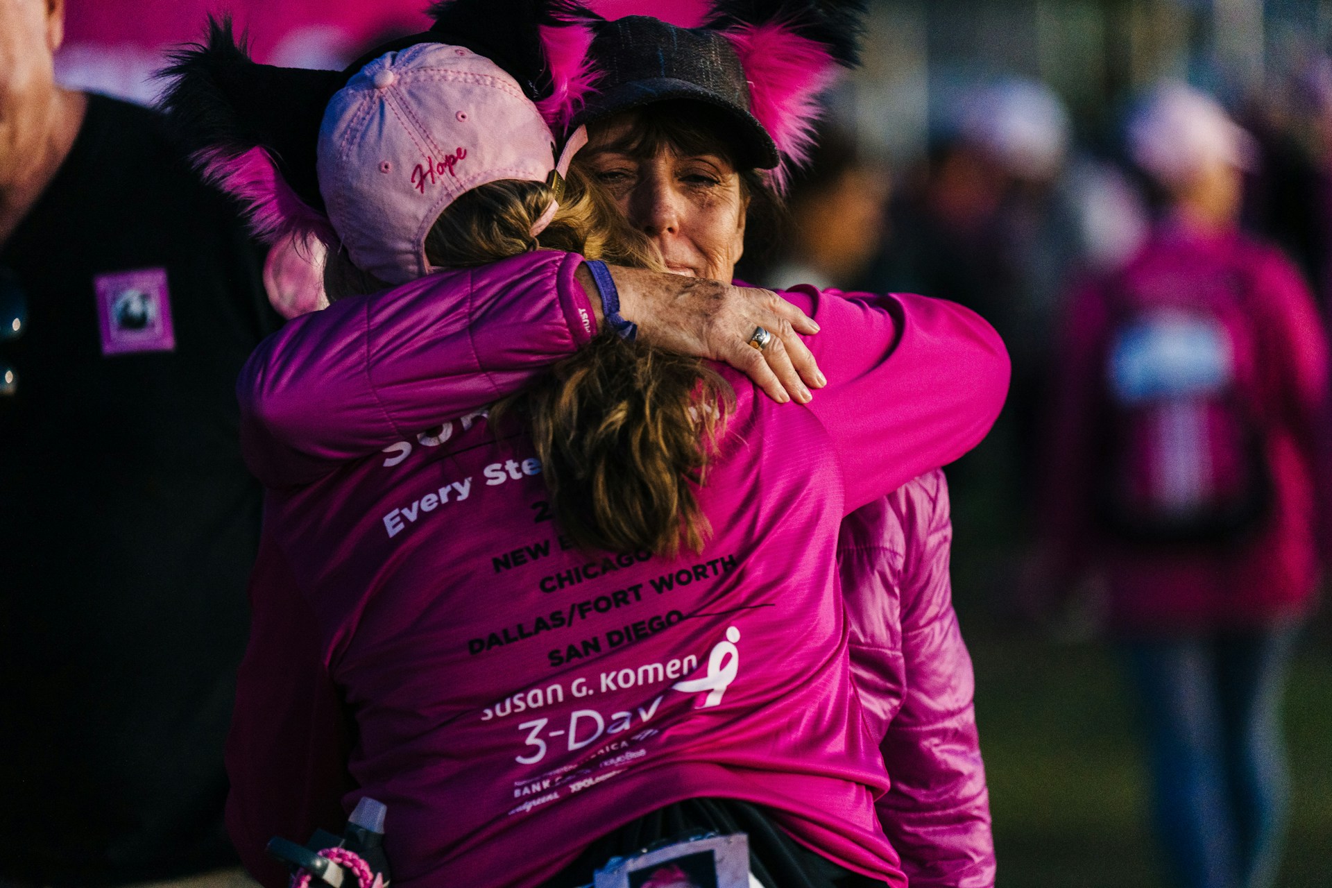 merchandise for marathons, custom swags for marathons, custom merch for nonprofit run for a cause