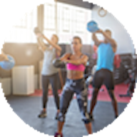 Workout class with kettlebells