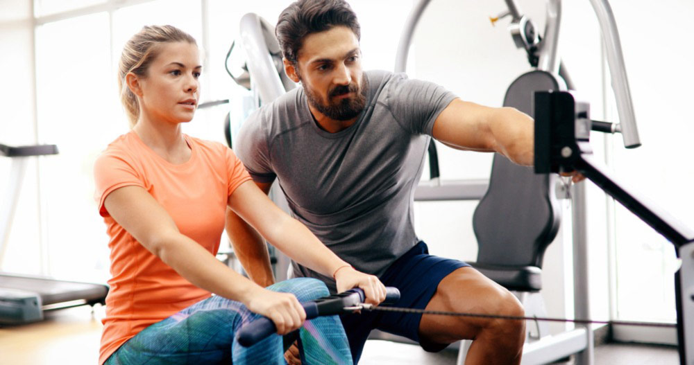 Gym Instructor vs. Personal Trainer: What's the Difference?