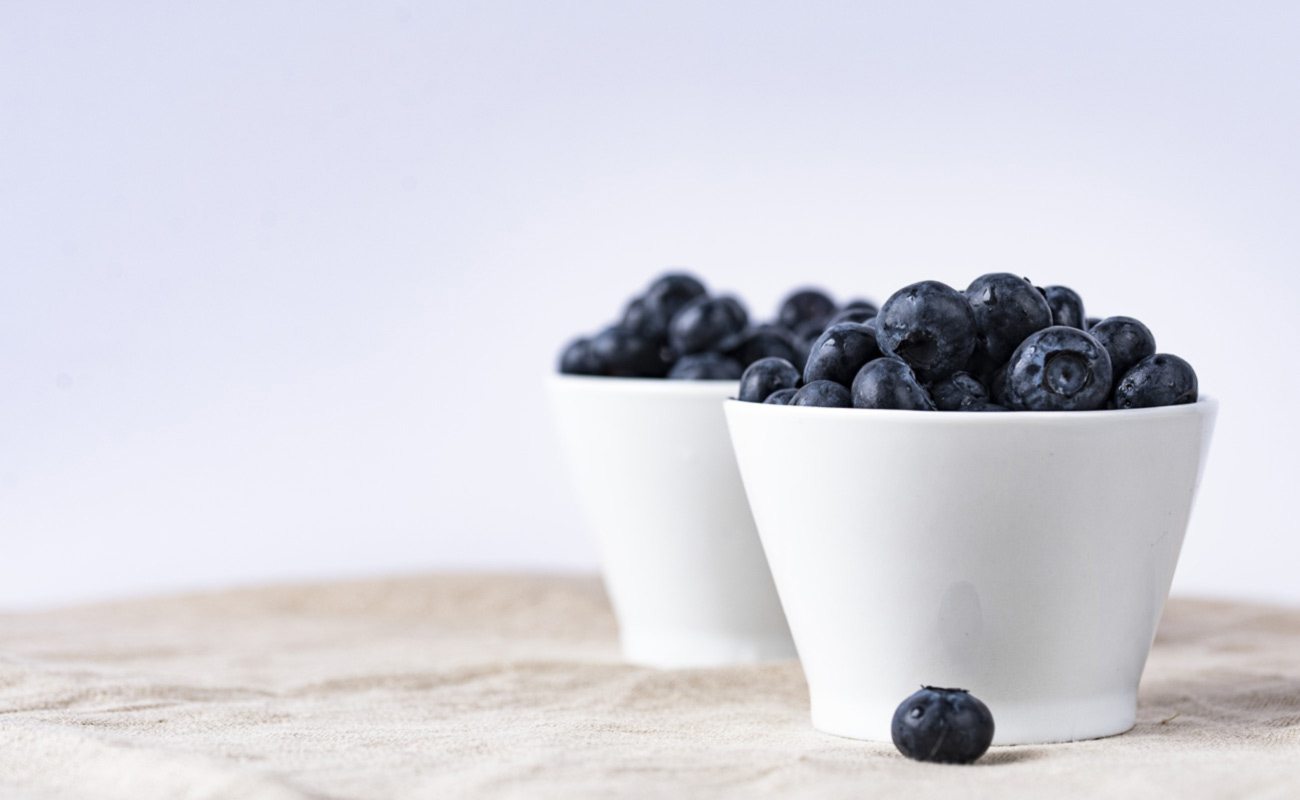 10 Diet and Fitness Myths blog - Blueberries in a bowl