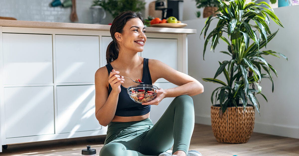 Woman eating a healthy meal