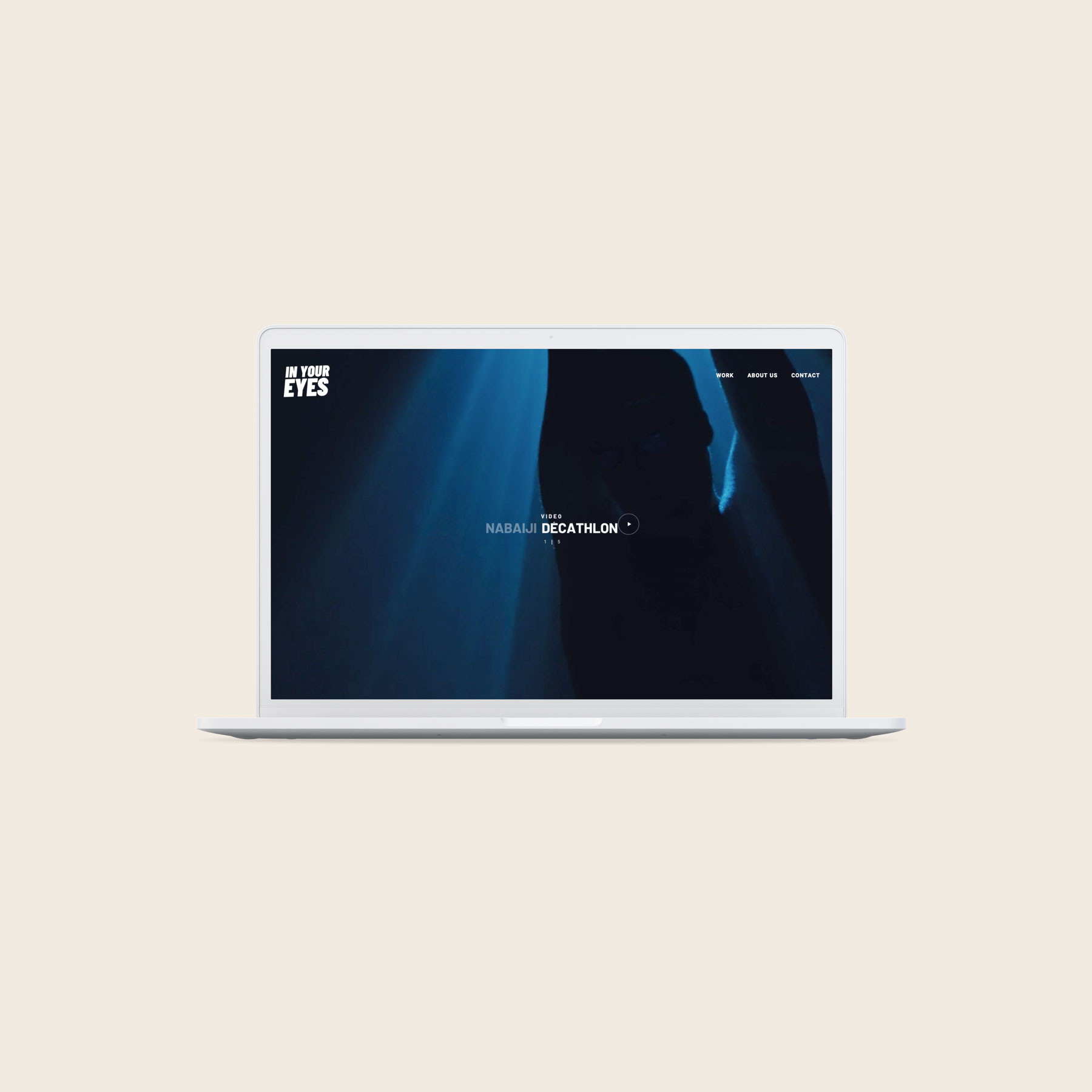 In your eyes site web developpement