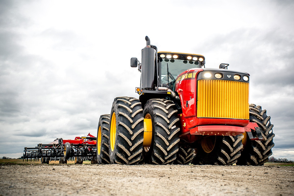 Versatile tractor