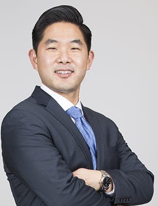 Daniel E. Choi