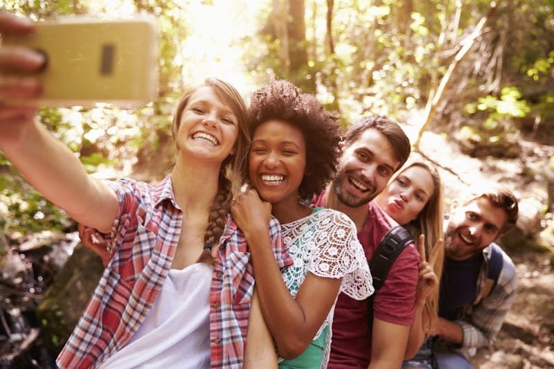 Why everyone should have 5 close friends?