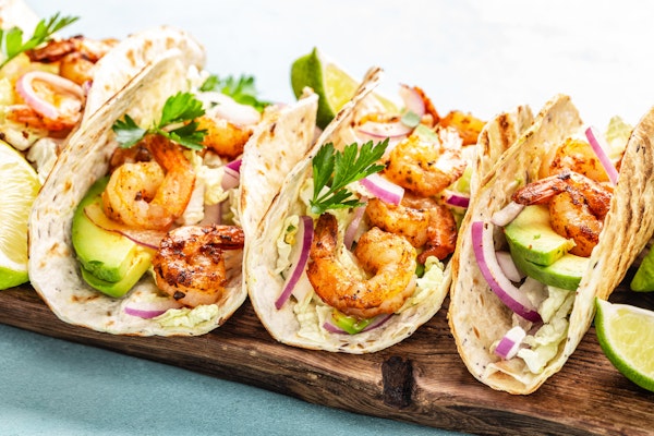 Risa rækju taco í hvítlauks & lime sósu