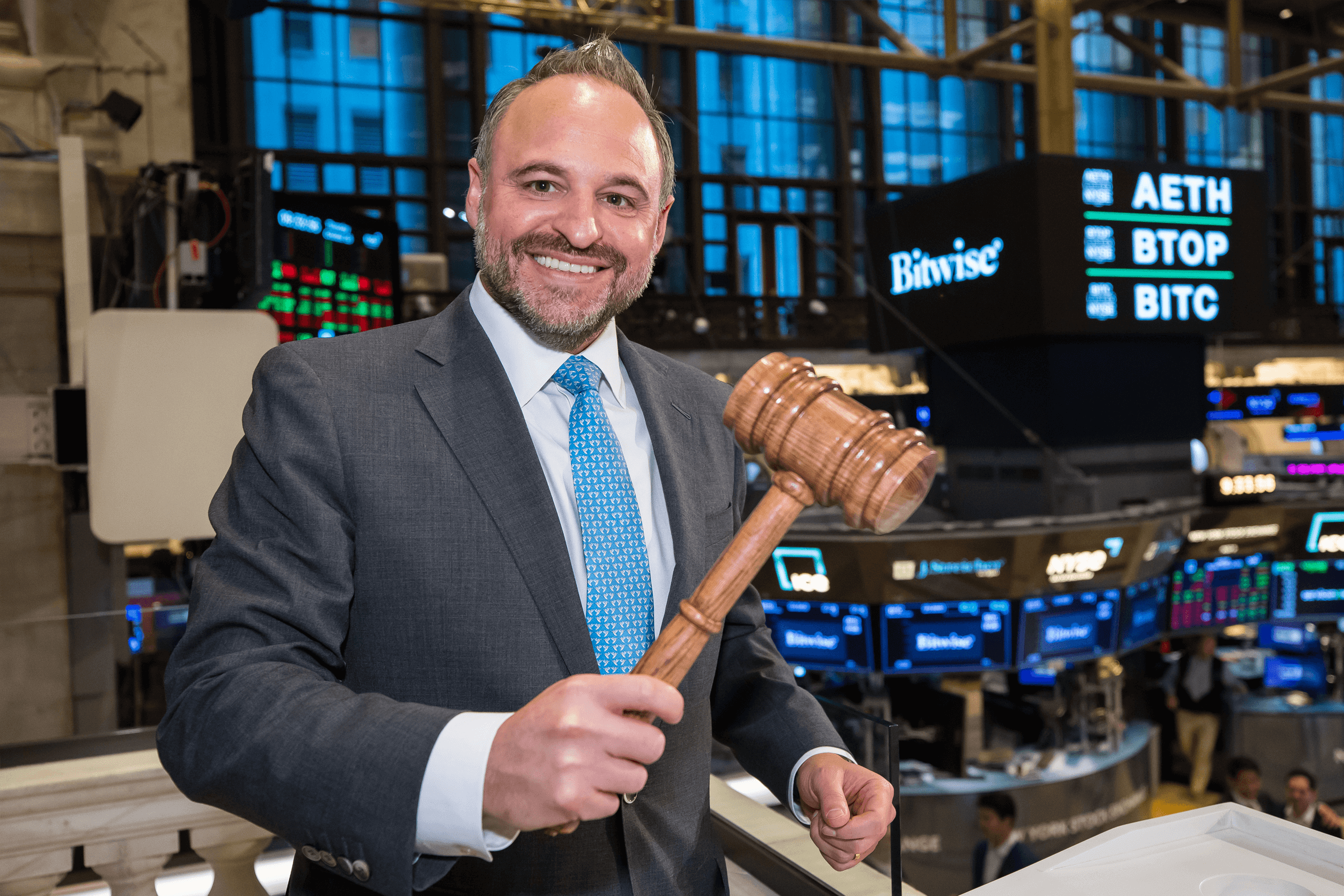 Crypto is the future. Our mission is to guide you there.