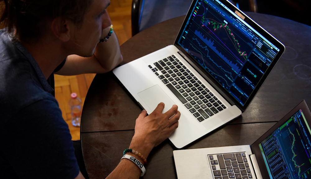 trading, working with laptop