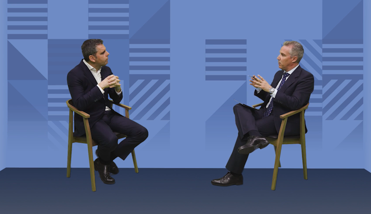 Miguel Cruz, Chief Digital Business Officer at Reale Group, and Carlos Ordóñez, Head of Strategy & Advisory at NTT DATA EMEAL talking
