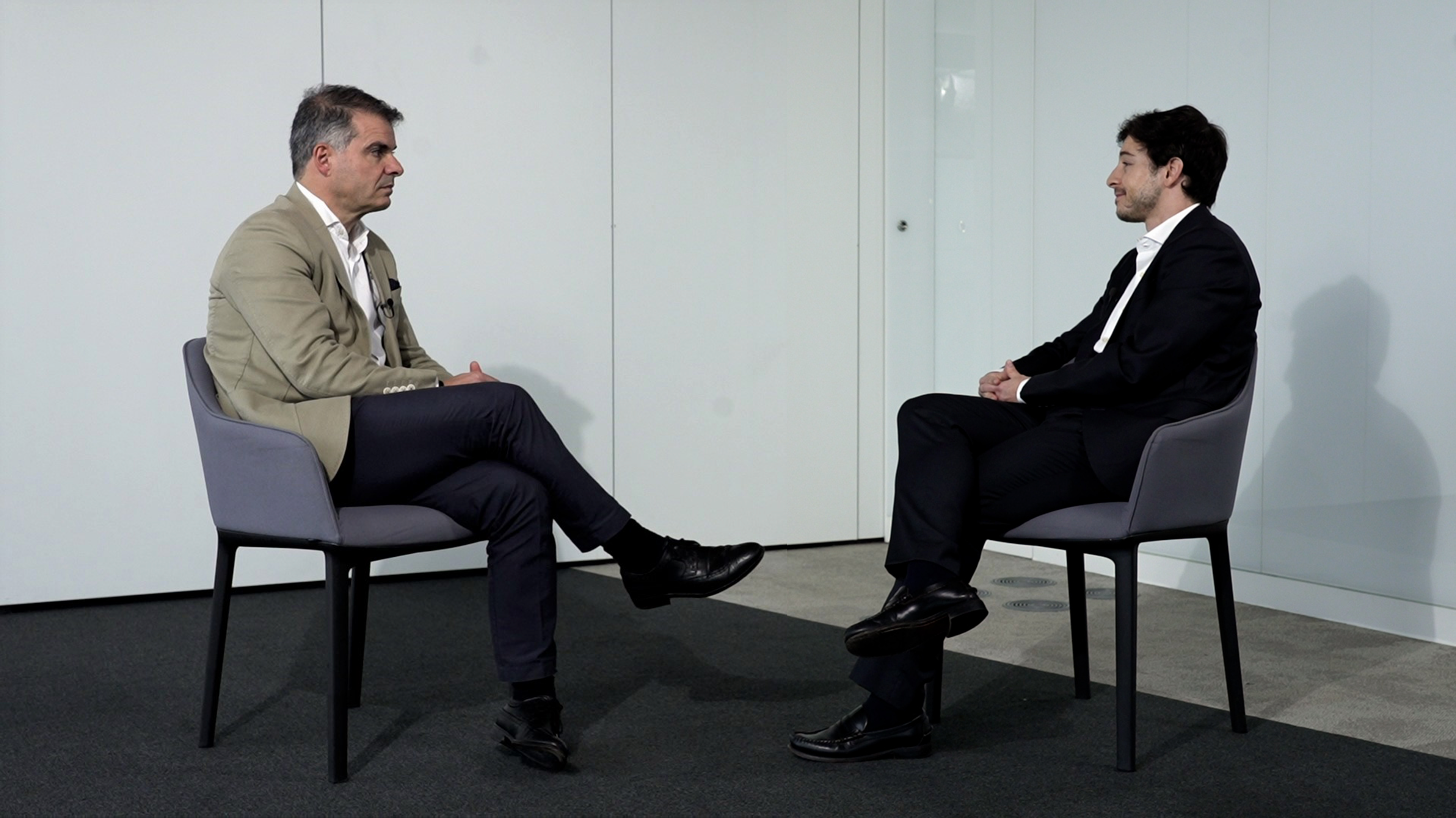 José Francisco Neves, CTO and CMO at Allianz Portugal, and Nuno Castro, Head of Insurance at NTT DATA Portugal, talking