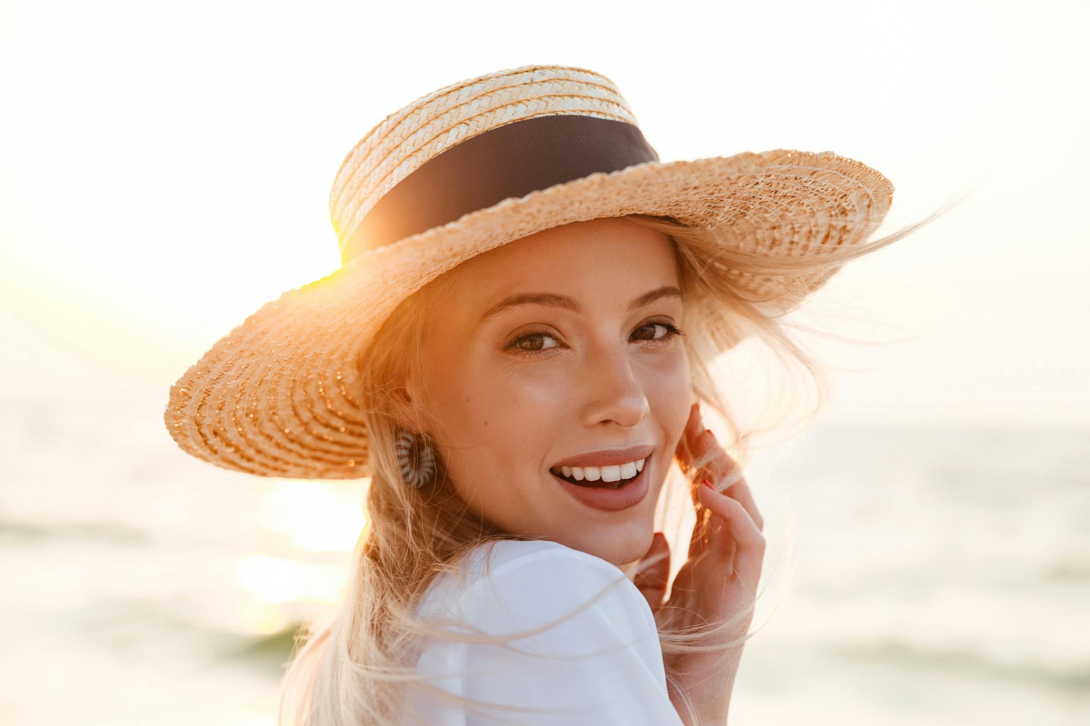 woman in sun hat