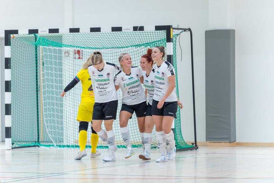 Naisten Futsal-Liigan pudotuspelit