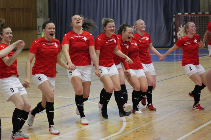 HIFK FS selviytyi jälleen välieriin. Kuva: Anette Stubbe