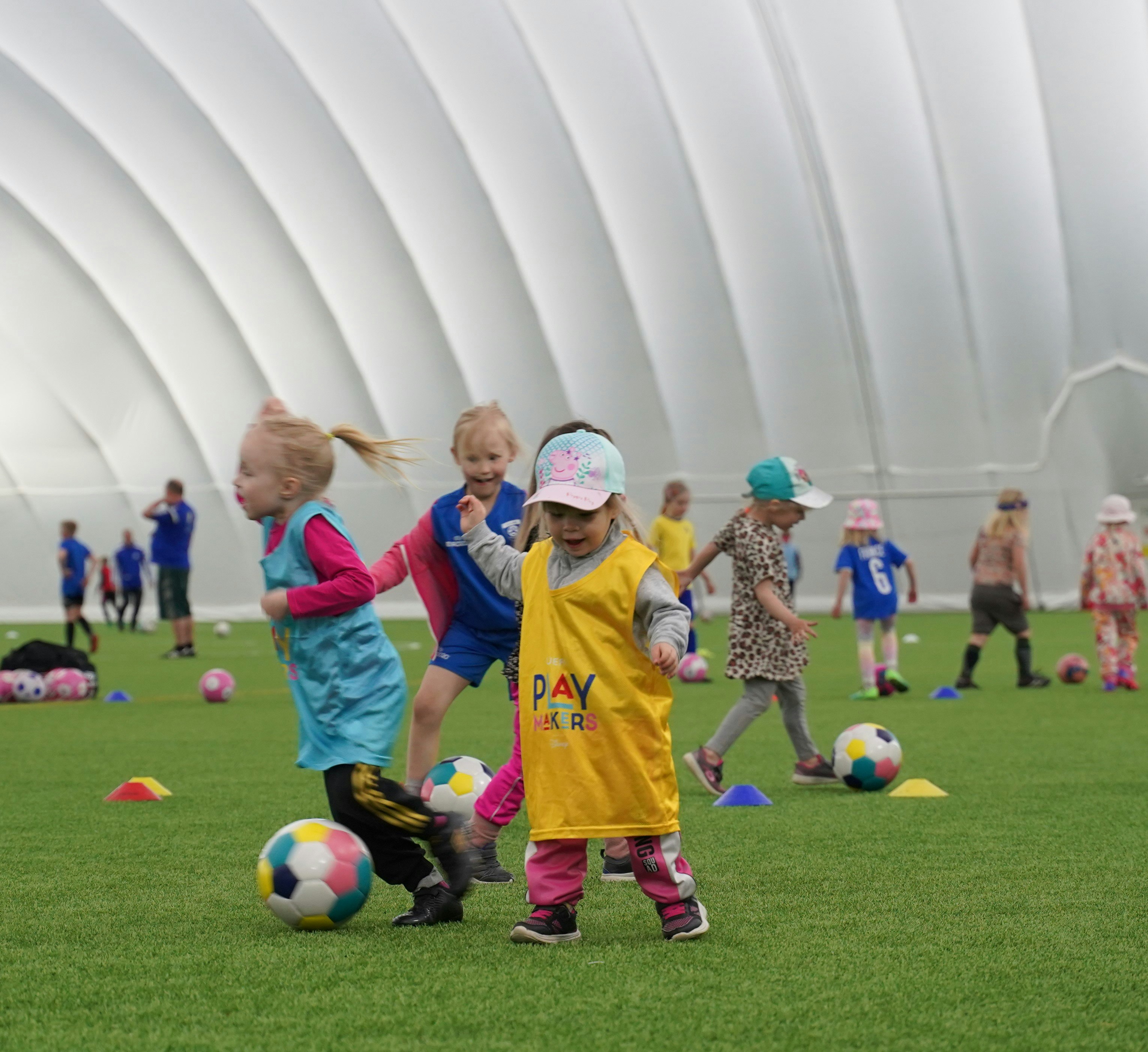 Vauhtia Playmakers-harjoituksissa.