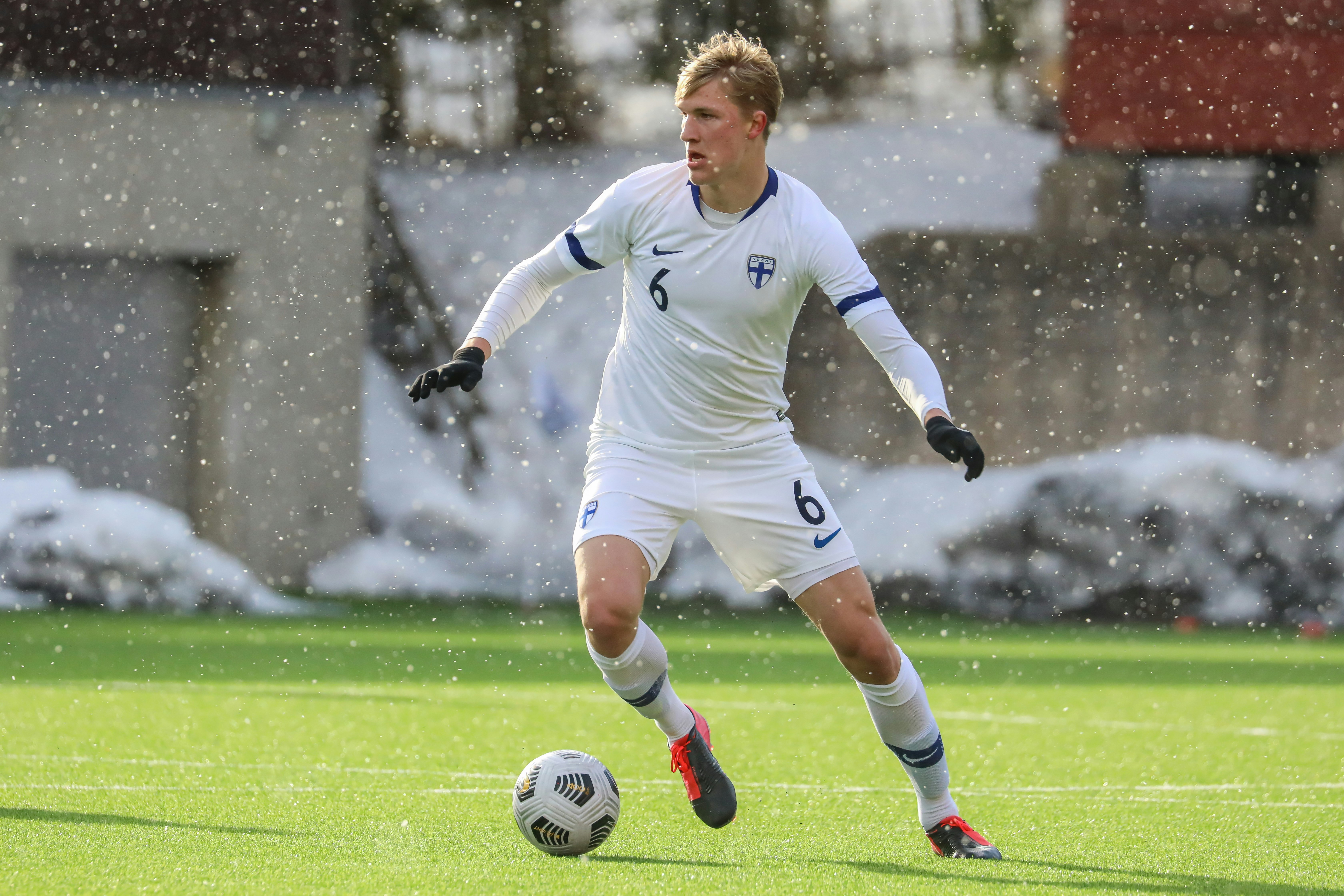 Hyryläinen pelasi kotimaan kamaralla maaliskuussa, kun Minihuuhkajat isännöi U19-poikien EM-jatkokarsintaturnausta.