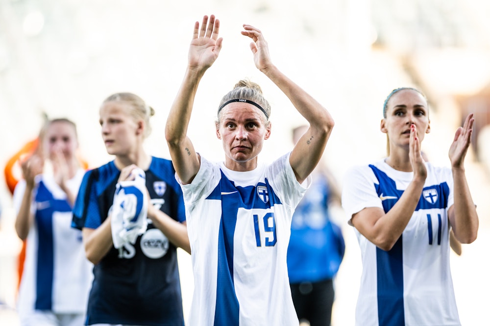Essi Sainio P tt Maajoukkueuransa Palloliitto fi essi-sainio-p-tt-maajoukkueuransa-palloliitto-fi