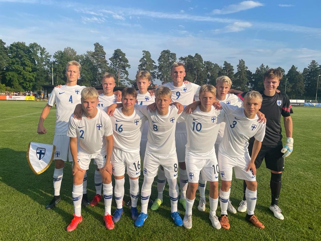 U16-poikien avaus Ruotsia vastaan