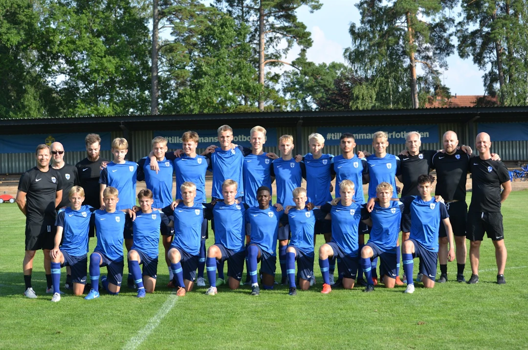 Minihuuhkajat hakee sunnuntaina revanssia kotijoukkueesta.