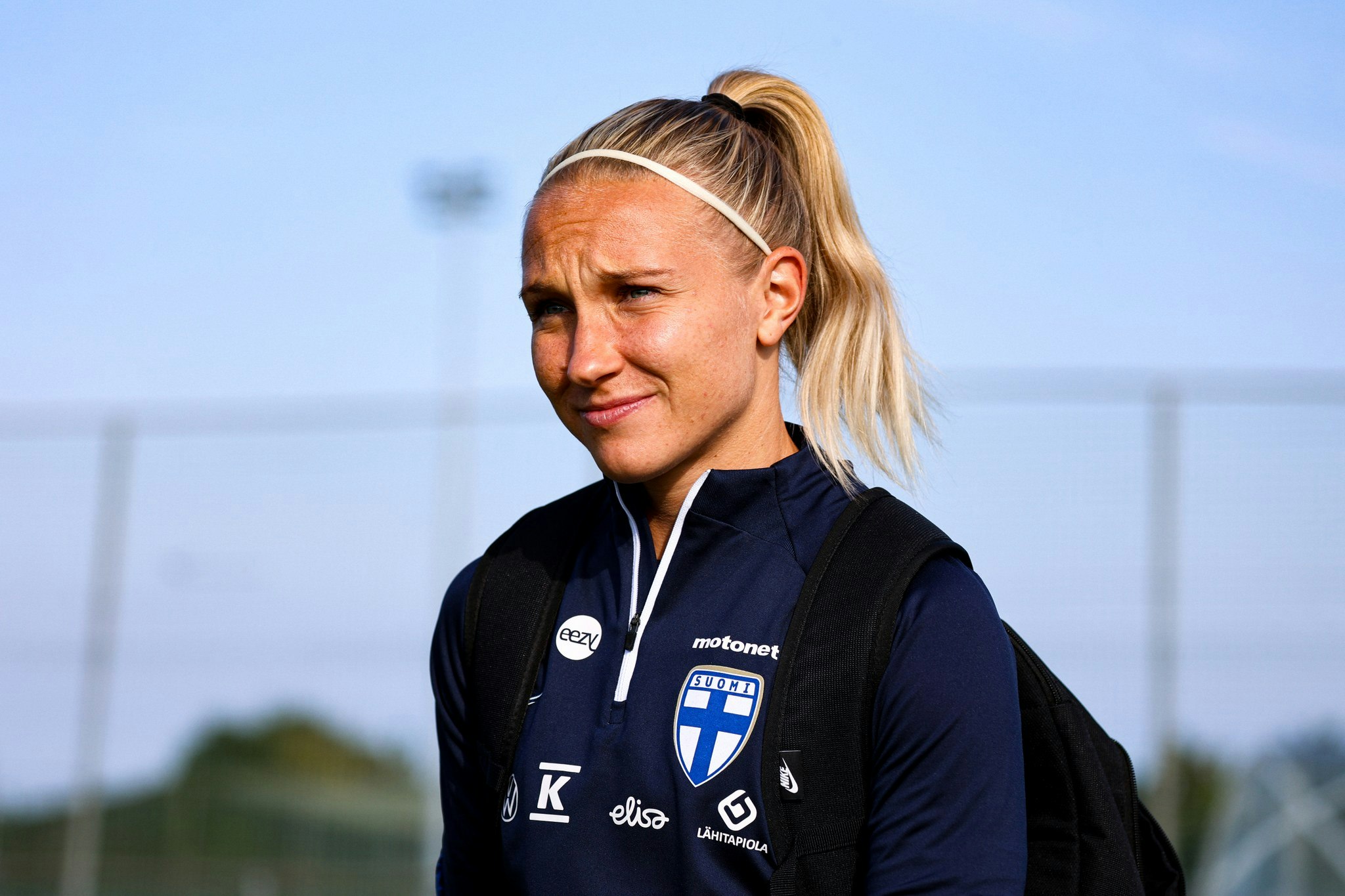 Emma Koivisto saapui Helmareiden harjoituksiin Irlannissa.