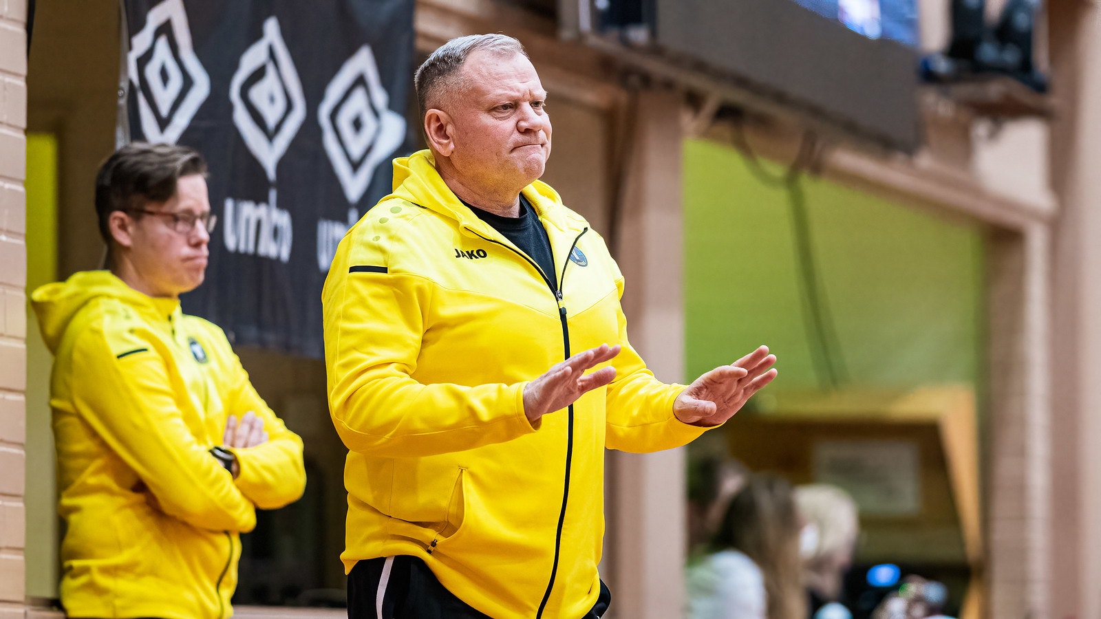 Igor Bochkov valmentaa Vieska Futsalin liigajoukkuetta