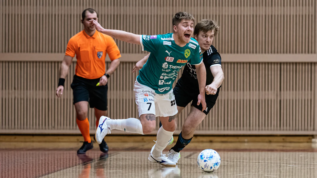 Juho-Teppo Berg haastaa Riemun Arttu Seikkulan kaudella 2021-2022