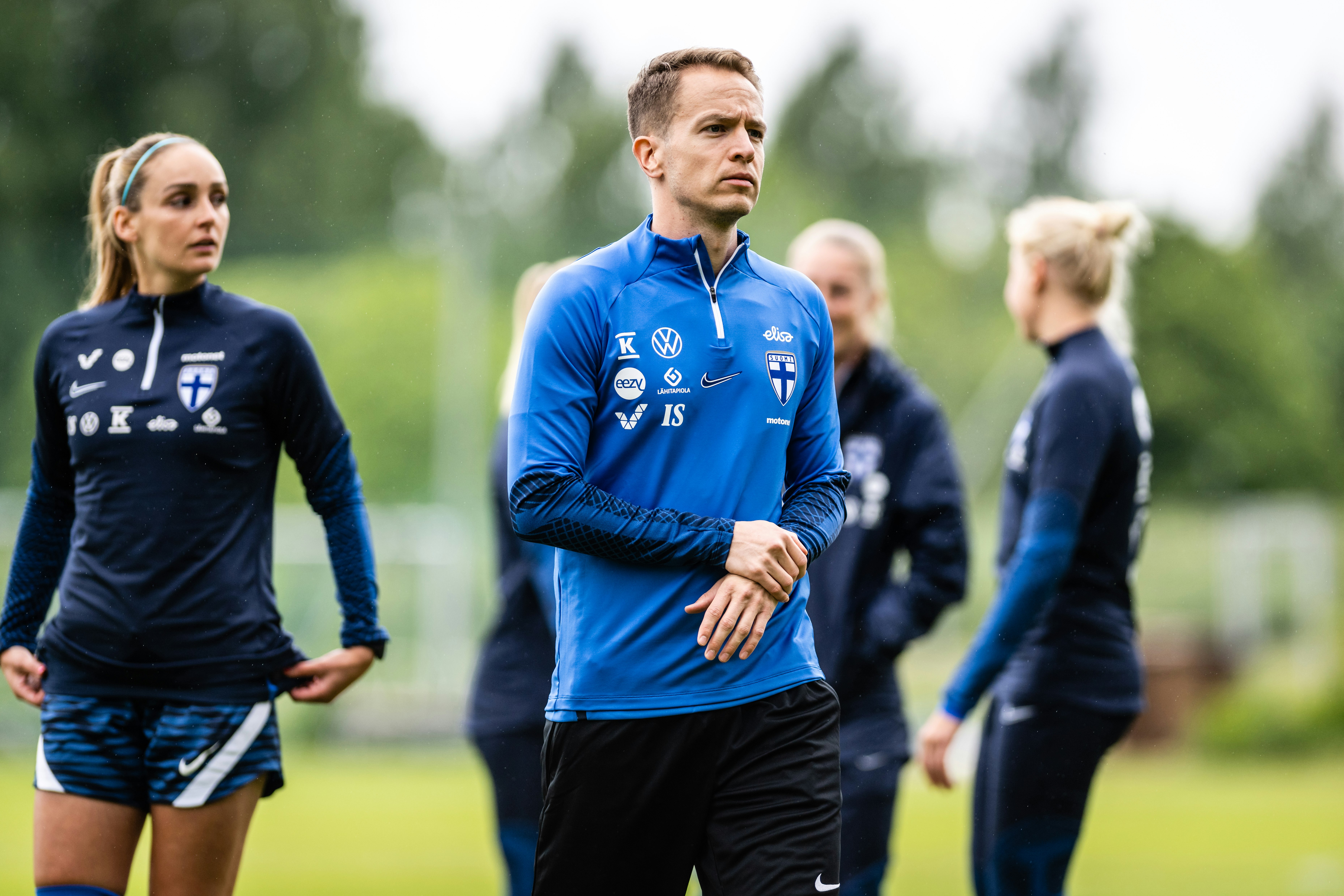 Markus Rosenblad Helmareiden harjoituksissa kesällä 2022.