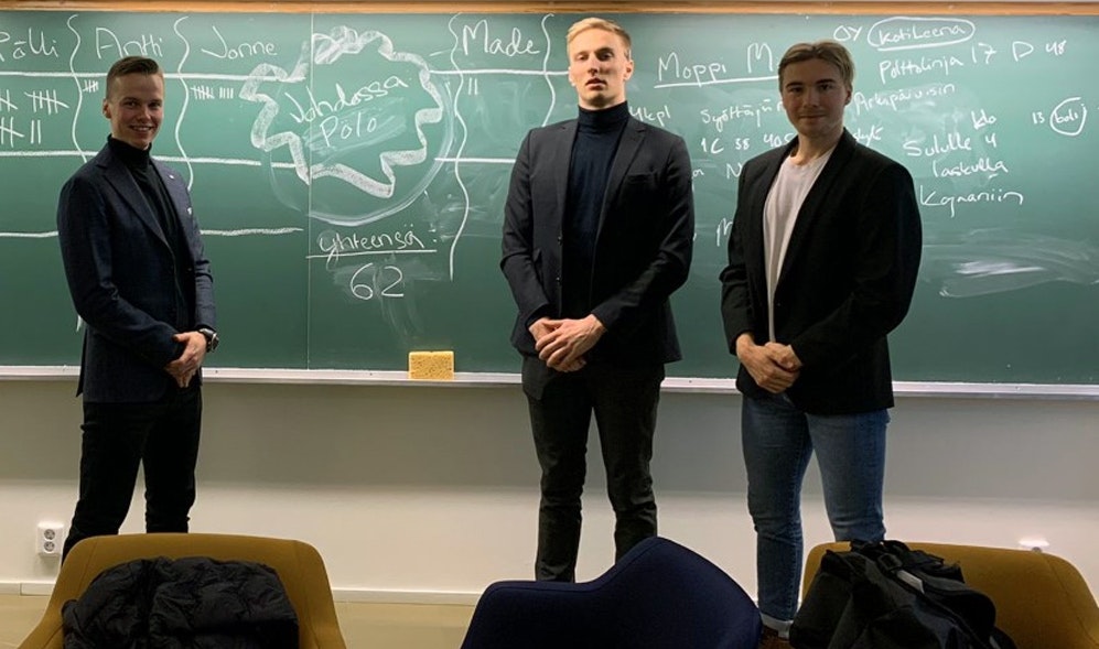 Myyntityöhön panostetaan ja siihen osallistuu kaikki, suurin osa talkootyöstä tuleekin myynnistä.