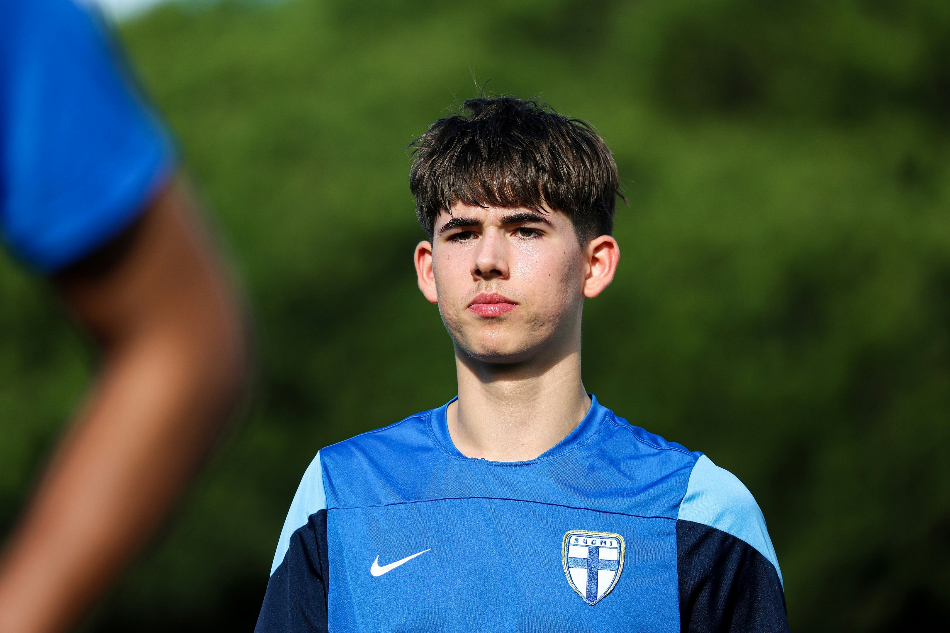 Tomas Galvez Huuhkajien harjoituksissa Portugalissa.