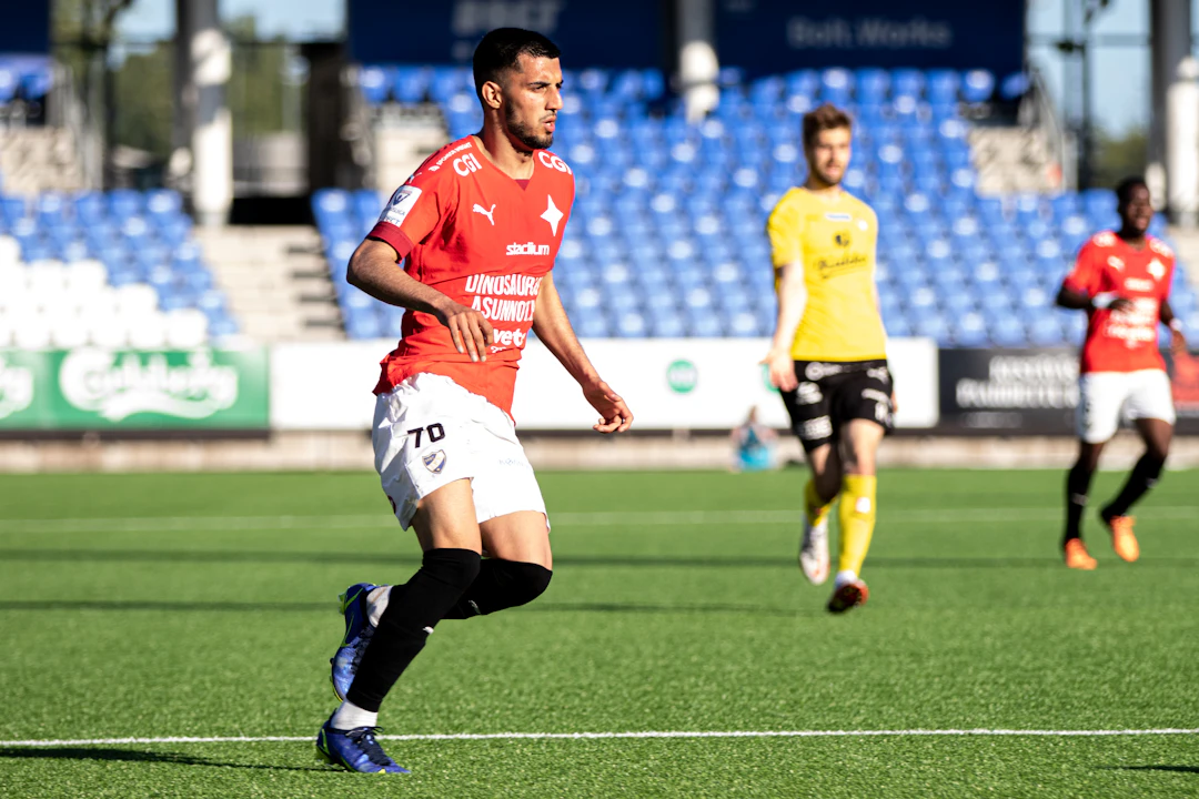 Mosawer Ahadi on nähty avauskokoonpanossa HIFK:n molemmissa Ykköscupin otteluissa.