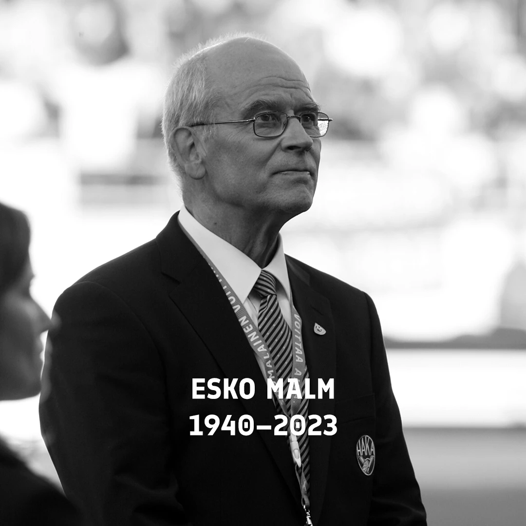 Esko Malm on poissa.