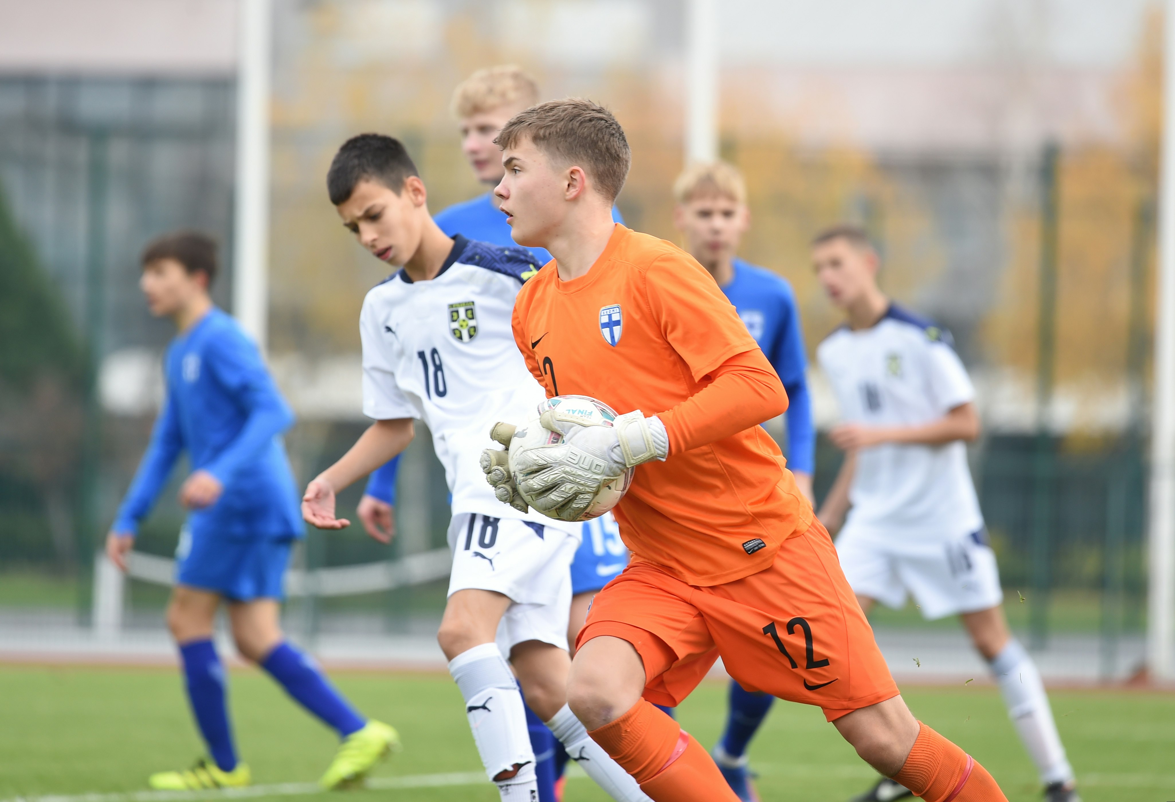 Maximillian Aerts on tuttu näky Suomen maalilla. Kuva marraskuun 2022 Serbia-ottelusta.