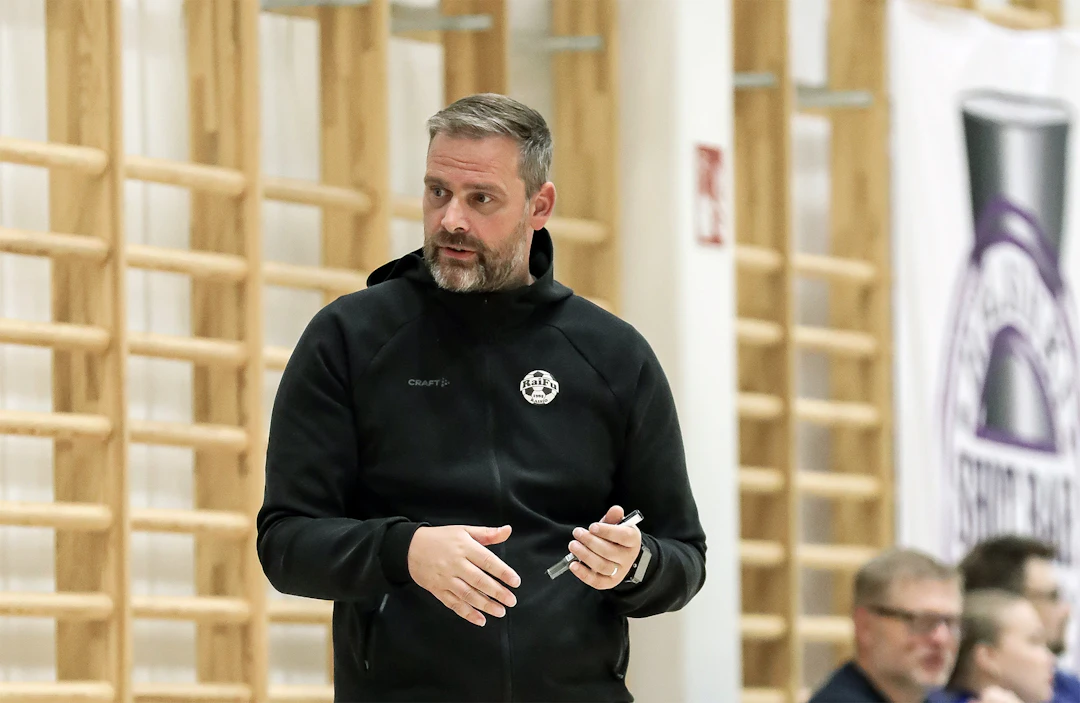 RaiFun päävalmentaja Kalle Parkkari